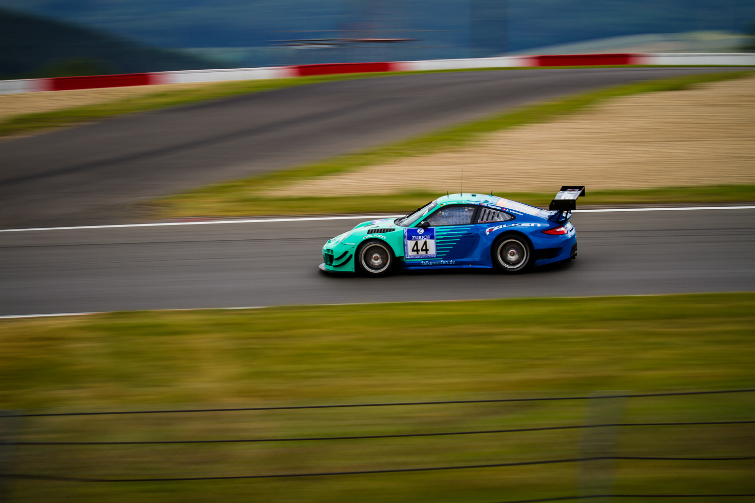 ADAC ZURICH 24H-RENNEN 2014 | QUALIFIKATION & Falken Drift Show